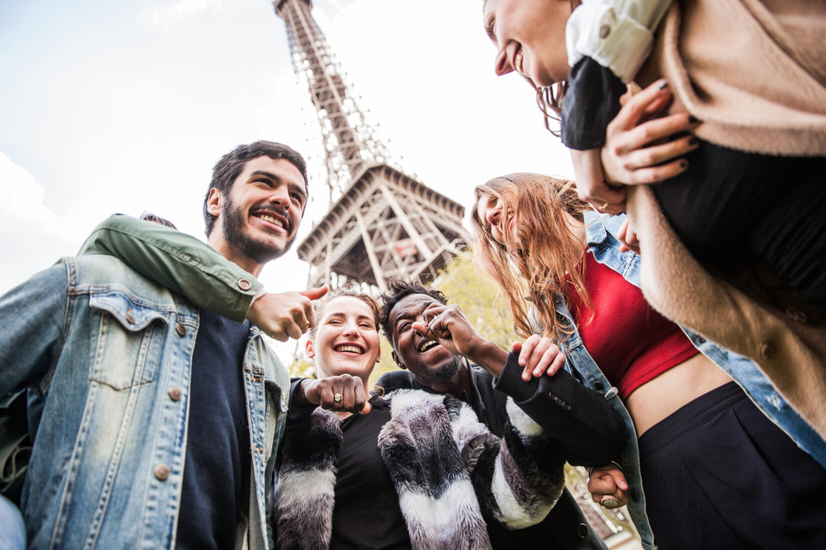 Tour Eiffel Paris entre amis
